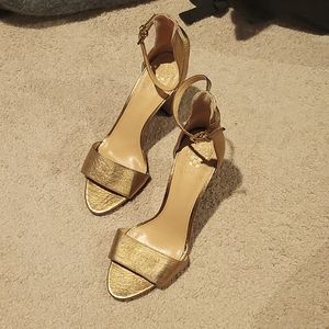 Women's Vince Camuto size 8